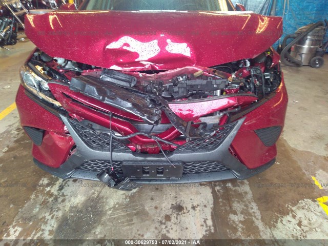 Photo 5 VIN: 4T1B11HK8JU529347 - TOYOTA CAMRY 