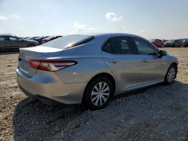 Photo 2 VIN: 4T1B11HK8JU544981 - TOYOTA CAMRY L 