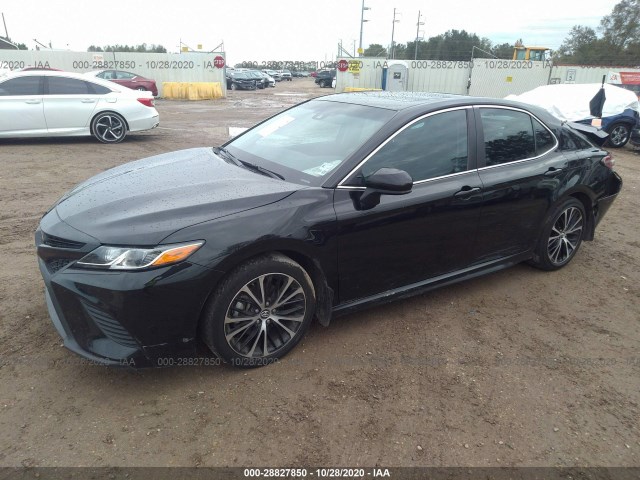 Photo 1 VIN: 4T1B11HK8JU545841 - TOYOTA CAMRY 