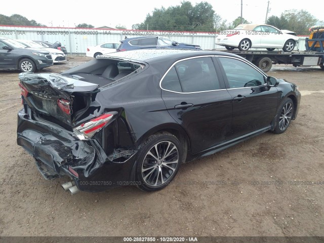 Photo 3 VIN: 4T1B11HK8JU545841 - TOYOTA CAMRY 