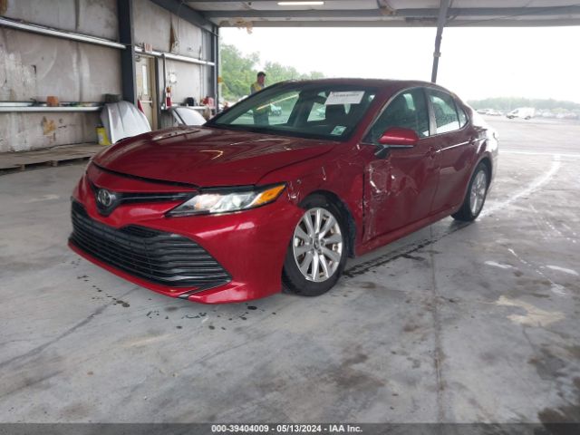 Photo 1 VIN: 4T1B11HK8JU553826 - TOYOTA CAMRY 