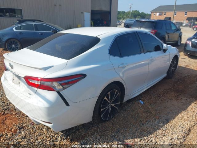 Photo 3 VIN: 4T1B11HK8JU558895 - TOYOTA CAMRY 