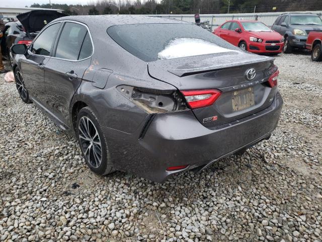 Photo 2 VIN: 4T1B11HK8JU562123 - TOYOTA CAMRY L 