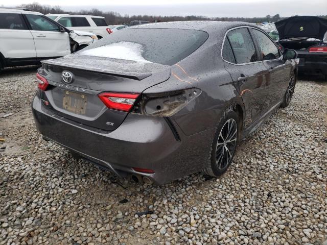 Photo 3 VIN: 4T1B11HK8JU562123 - TOYOTA CAMRY L 