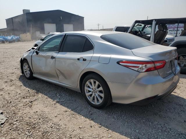 Photo 1 VIN: 4T1B11HK8JU584624 - TOYOTA CAMRY L 