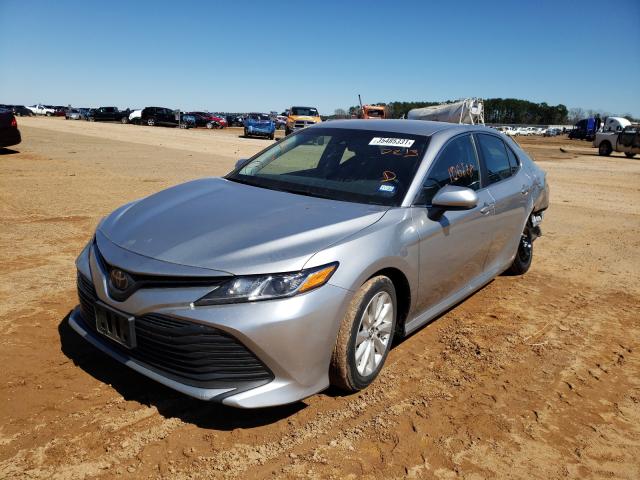 Photo 1 VIN: 4T1B11HK8JU597213 - TOYOTA CAMRY L 