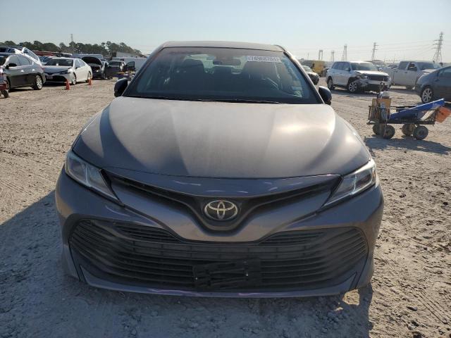 Photo 4 VIN: 4T1B11HK8JU597387 - TOYOTA CAMRY L 