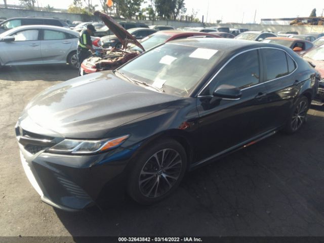 Photo 1 VIN: 4T1B11HK8JU600904 - TOYOTA CAMRY 