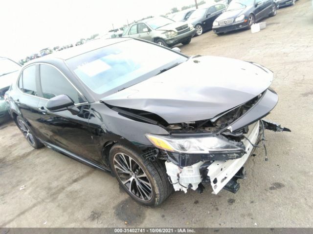 Photo 0 VIN: 4T1B11HK8JU602023 - TOYOTA CAMRY 