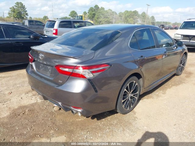 Photo 3 VIN: 4T1B11HK8JU603513 - TOYOTA CAMRY 