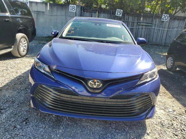 Photo 4 VIN: 4T1B11HK8JU604077 - TOYOTA CAMRY 