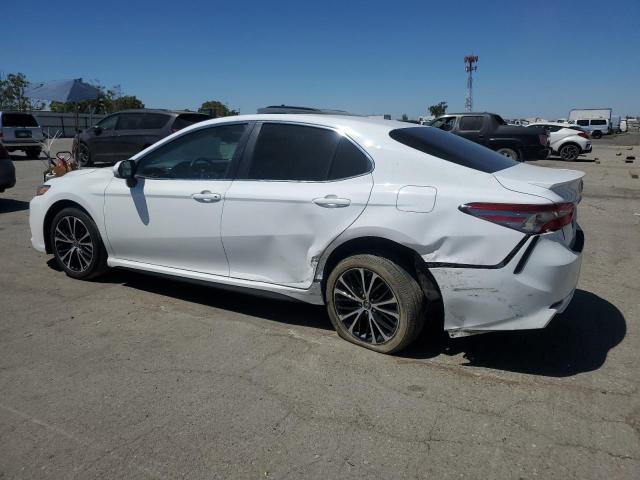 Photo 1 VIN: 4T1B11HK8JU605715 - TOYOTA CAMRY L 