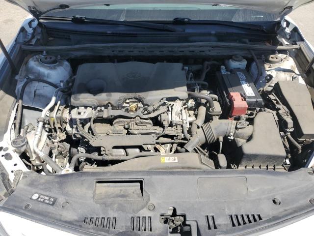 Photo 10 VIN: 4T1B11HK8JU605715 - TOYOTA CAMRY L 