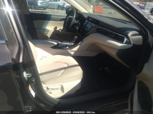 Photo 4 VIN: 4T1B11HK8JU609487 - TOYOTA CAMRY 