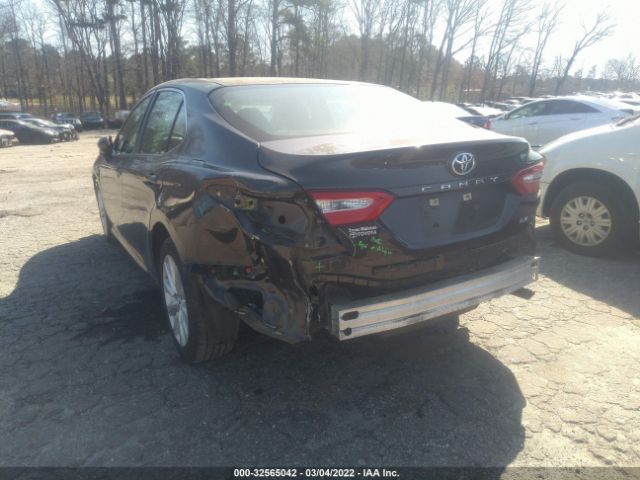 Photo 5 VIN: 4T1B11HK8JU609487 - TOYOTA CAMRY 