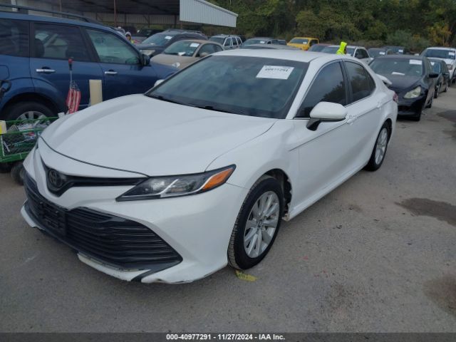 Photo 1 VIN: 4T1B11HK8JU616343 - TOYOTA CAMRY 