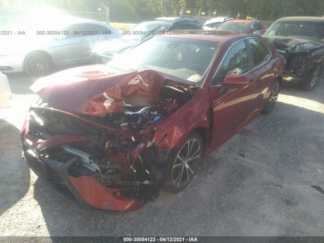 Photo 1 VIN: 4T1B11HK8JU620960 - TOYOTA CAMRY 