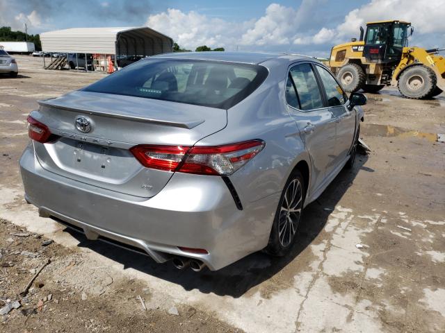 Photo 3 VIN: 4T1B11HK8JU634406 - TOYOTA CAMRY L 