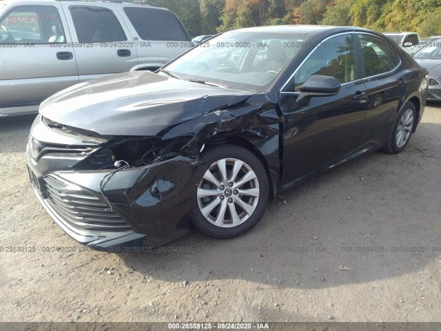 Photo 1 VIN: 4T1B11HK8JU637175 - TOYOTA CAMRY 