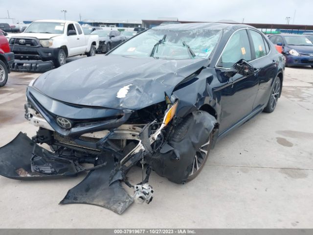 Photo 1 VIN: 4T1B11HK8JU649553 - TOYOTA CAMRY 