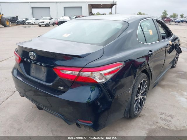 Photo 3 VIN: 4T1B11HK8JU649553 - TOYOTA CAMRY 