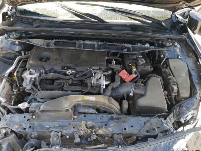 Photo 6 VIN: 4T1B11HK8JU651108 - TOYOTA CAMRY L 