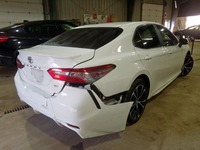 Photo 3 VIN: 4T1B11HK8JU656275 - TOYOTA CAMRY L 