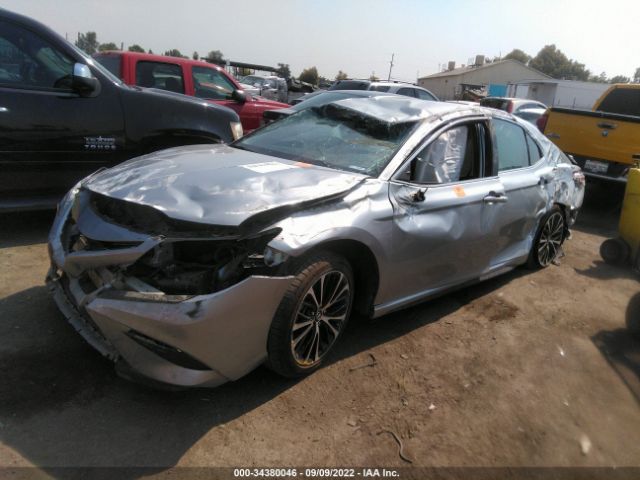 Photo 1 VIN: 4T1B11HK8JU662027 - TOYOTA CAMRY 