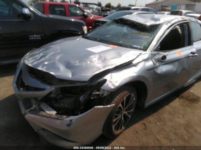 Photo 5 VIN: 4T1B11HK8JU662027 - TOYOTA CAMRY 