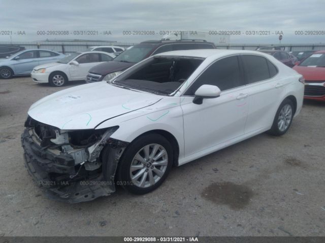 Photo 1 VIN: 4T1B11HK8JU665221 - TOYOTA CAMRY 