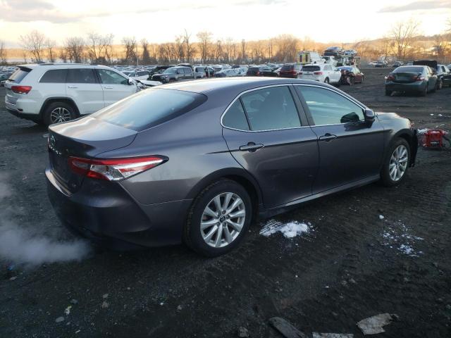 Photo 2 VIN: 4T1B11HK8JU676719 - TOYOTA CAMRY L 