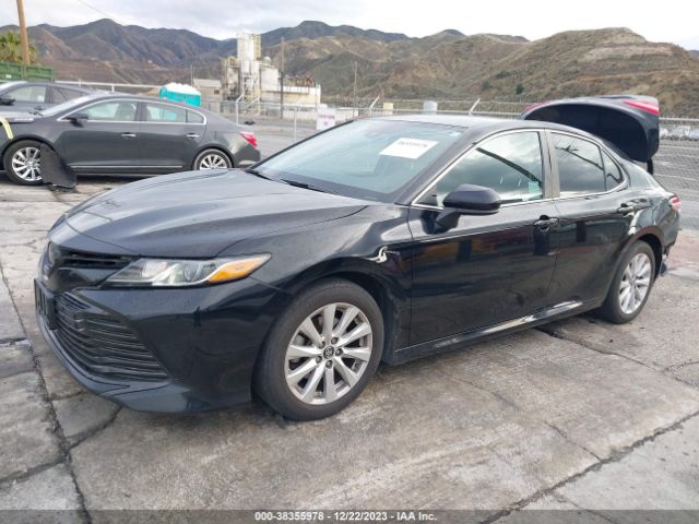 Photo 1 VIN: 4T1B11HK8KU181308 - TOYOTA CAMRY 