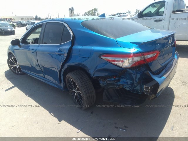 Photo 2 VIN: 4T1B11HK8KU182281 - TOYOTA CAMRY 