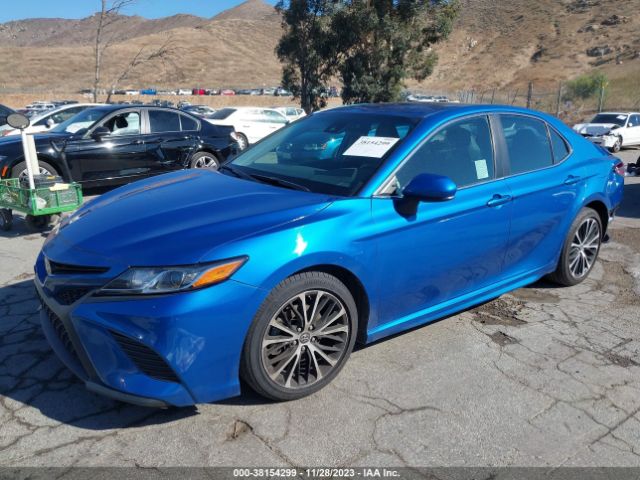 Photo 1 VIN: 4T1B11HK8KU208118 - TOYOTA CAMRY 