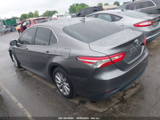 Photo 2 VIN: 4T1B11HK8KU232290 - TOYOTA CAMRY 