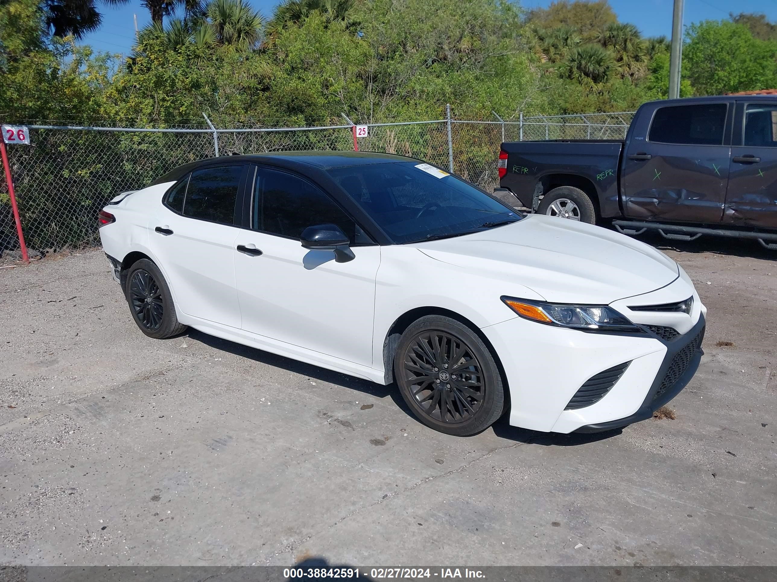 Photo 0 VIN: 4T1B11HK8KU237778 - TOYOTA CAMRY 