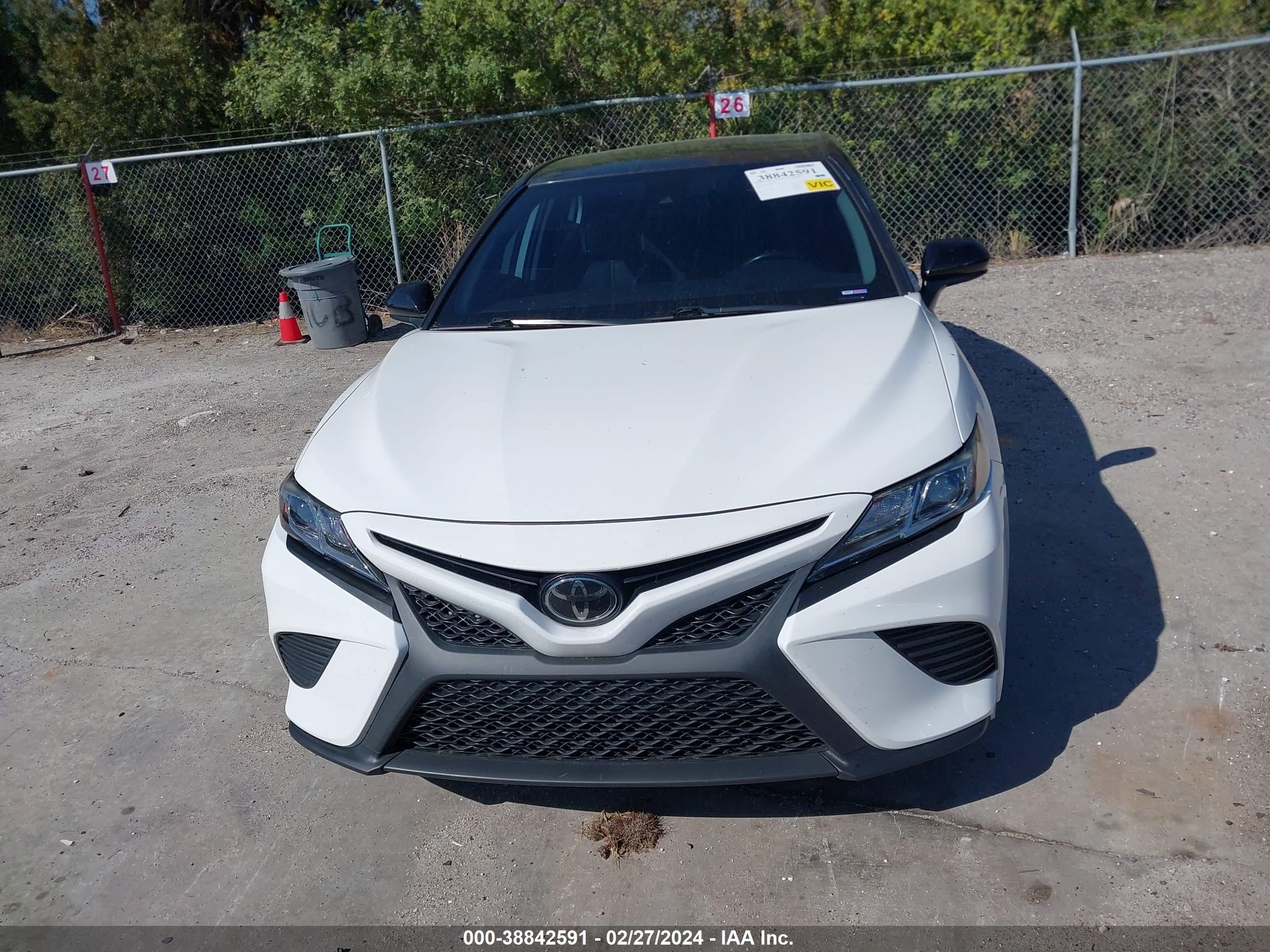 Photo 12 VIN: 4T1B11HK8KU237778 - TOYOTA CAMRY 