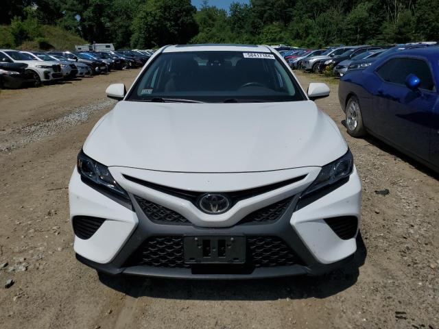 Photo 4 VIN: 4T1B11HK8KU279237 - TOYOTA CAMRY 