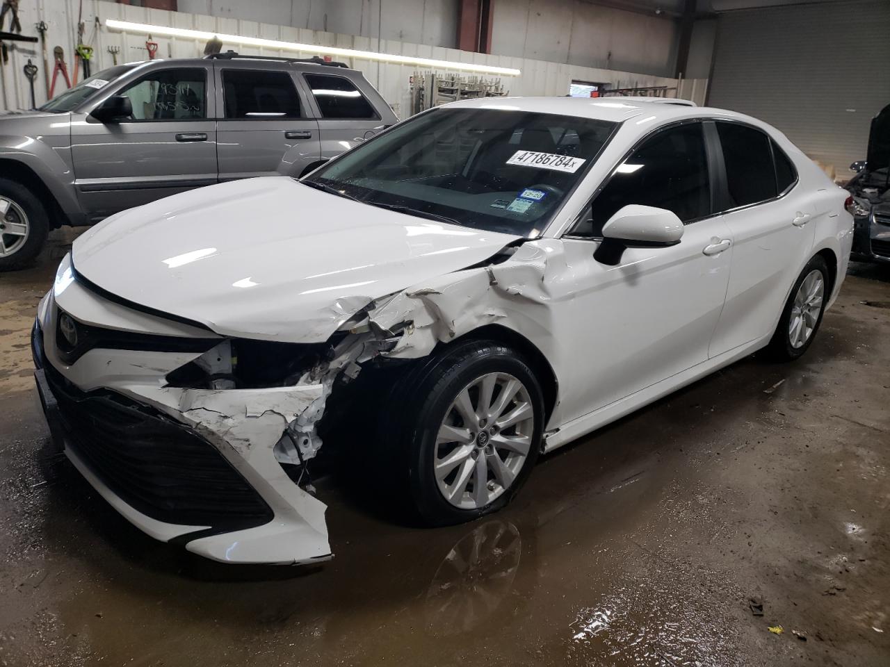 Photo 0 VIN: 4T1B11HK8KU683543 - TOYOTA CAMRY 