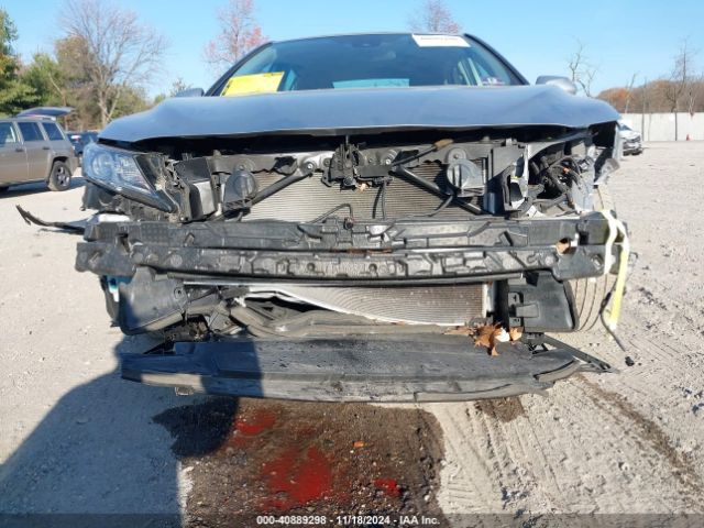 Photo 5 VIN: 4T1B11HK8KU693893 - TOYOTA CAMRY 