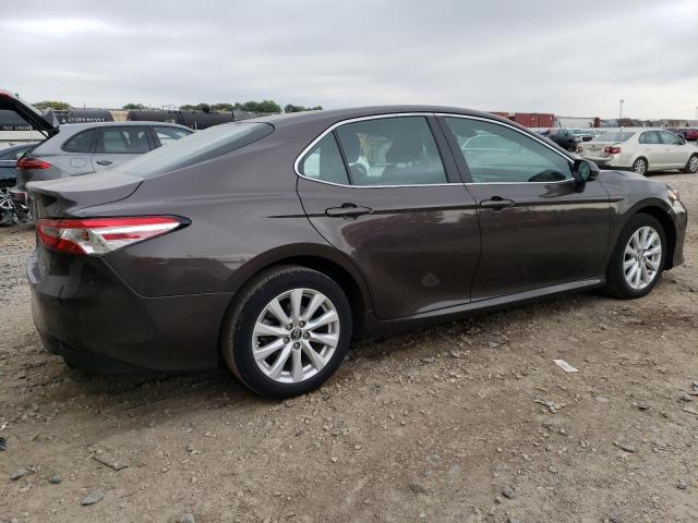 Photo 2 VIN: 4T1B11HK8KU703046 - TOYOTA CAMRY 