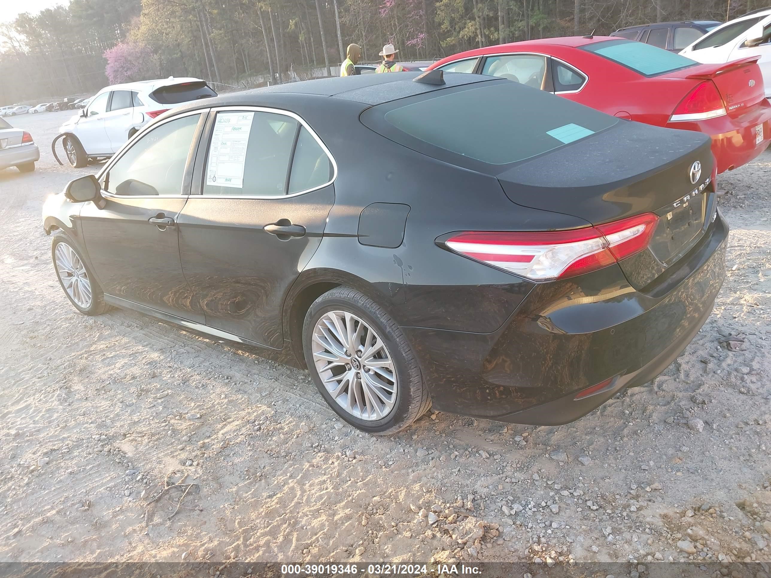 Photo 2 VIN: 4T1B11HK8KU707534 - TOYOTA CAMRY 