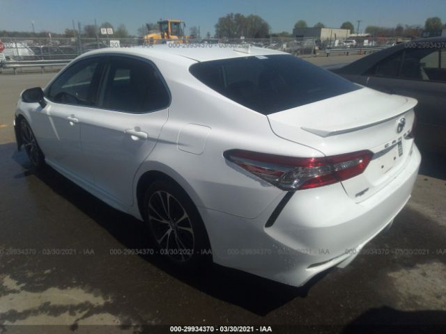 Photo 2 VIN: 4T1B11HK8KU709302 - TOYOTA CAMRY 