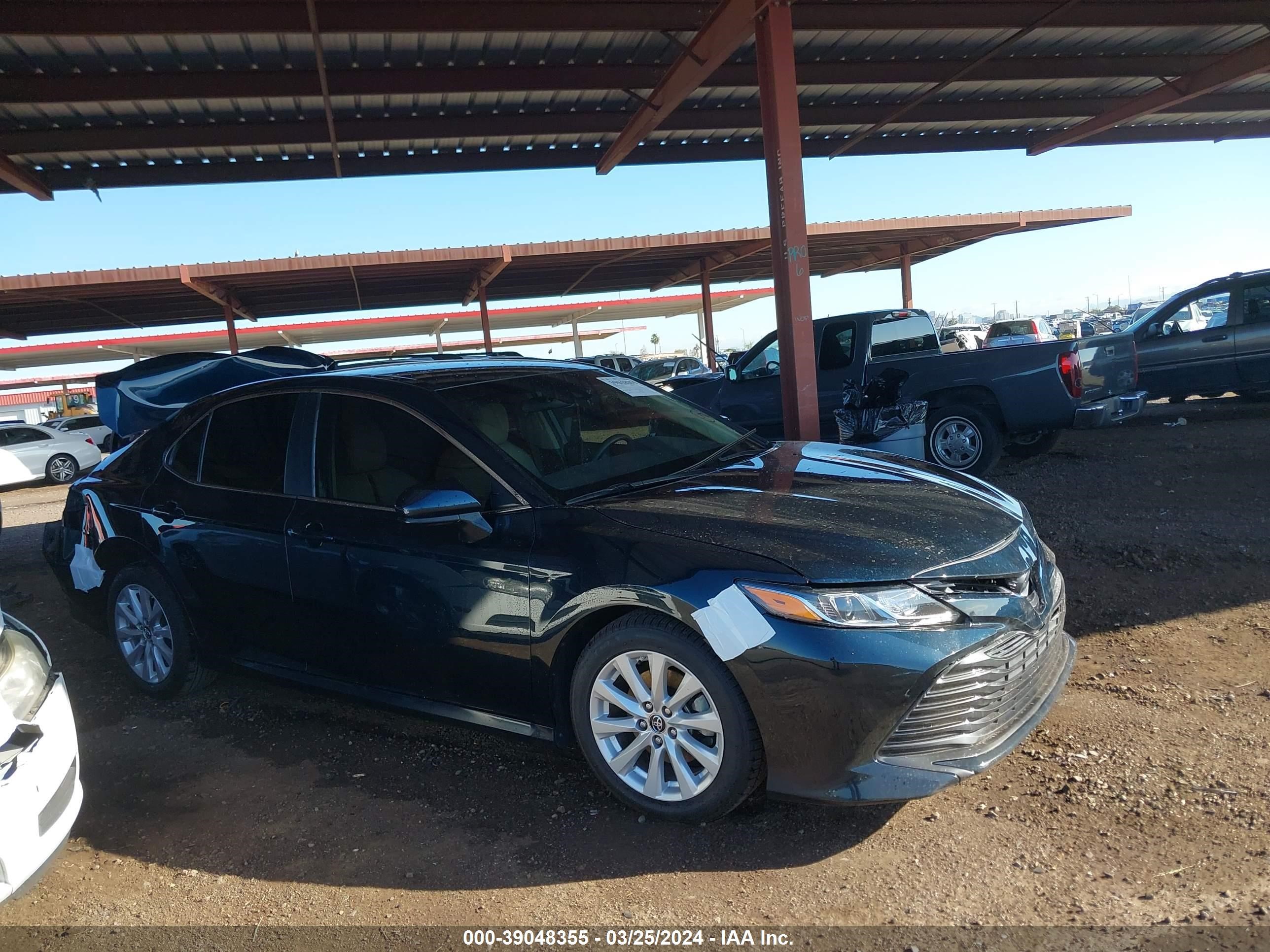 Photo 12 VIN: 4T1B11HK8KU741666 - TOYOTA CAMRY 