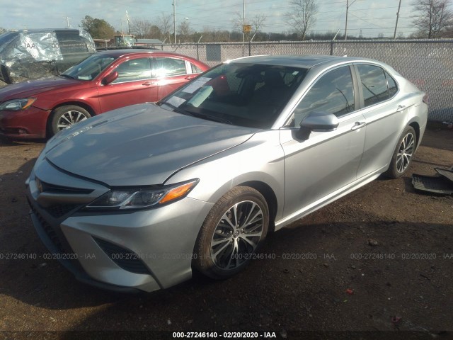 Photo 1 VIN: 4T1B11HK8KU758001 - TOYOTA CAMRY 