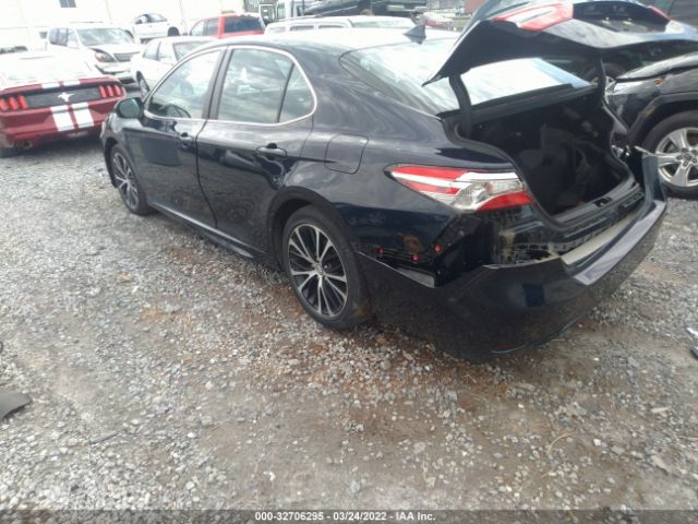 Photo 2 VIN: 4T1B11HK8KU759200 - TOYOTA CAMRY 