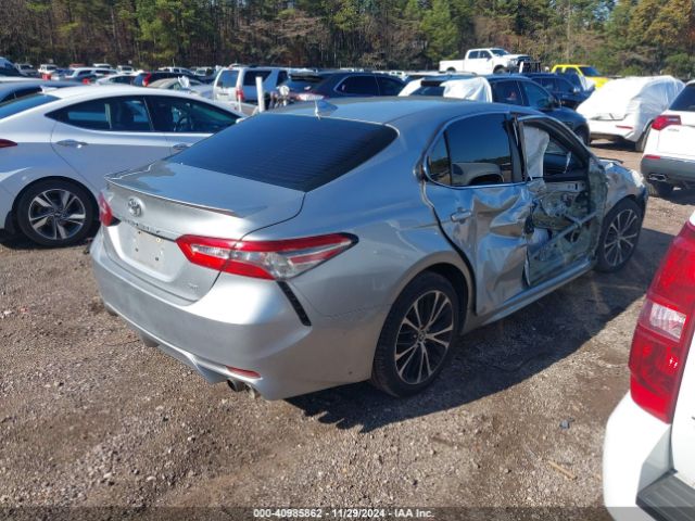 Photo 3 VIN: 4T1B11HK8KU769046 - TOYOTA CAMRY 