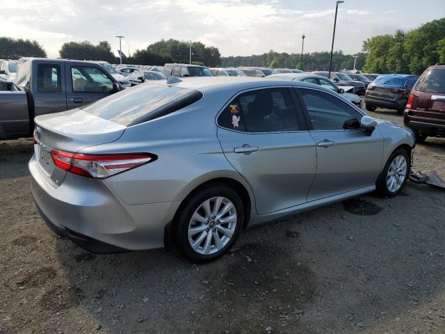 Photo 2 VIN: 4T1B11HK8KU777356 - TOYOTA CAMRY 