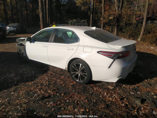 Photo 2 VIN: 4T1B11HK8KU782931 - TOYOTA CAMRY 