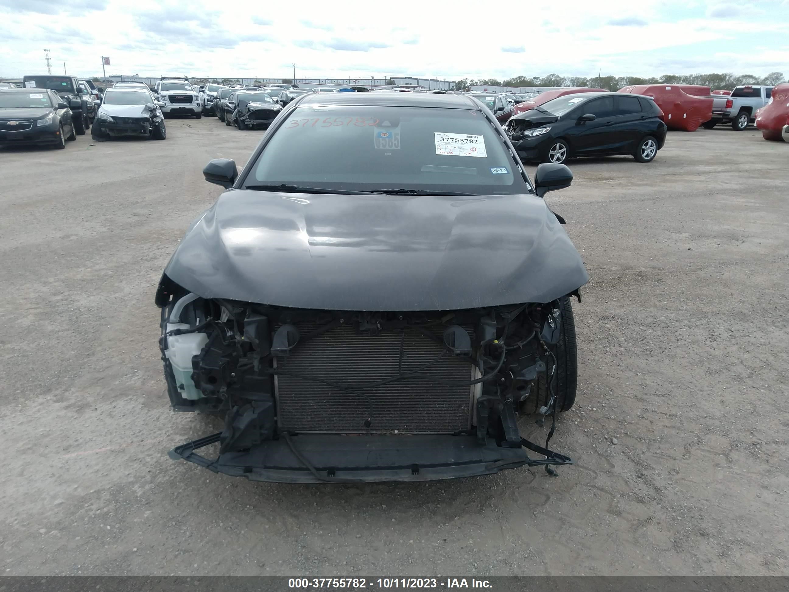 Photo 11 VIN: 4T1B11HK8KU813336 - TOYOTA CAMRY 